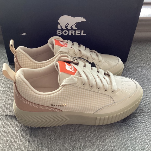 Sorel Women's Ona Ave Low-Top Sneakers, size 8.5 - Picture 1 of 12